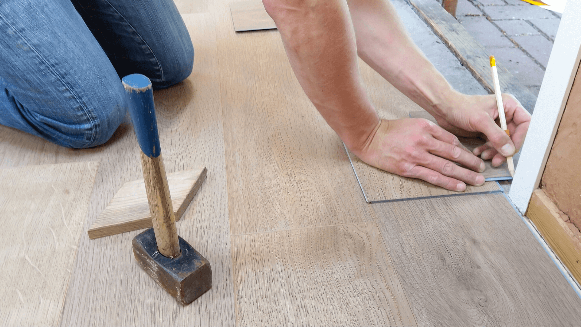 Installing your vinyl floor.