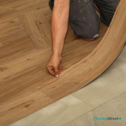 Cleaning vinyl flooring has many benefits: it's easy.