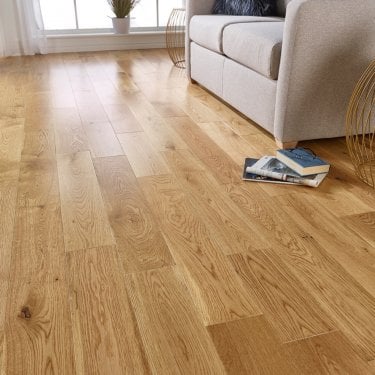 Engineered Natural Oak 18mm x 125mm Lacquered