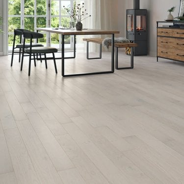Beeston Oak Engineered White Oak Flooring 10mm x 125mm Brushed & UV Oiled